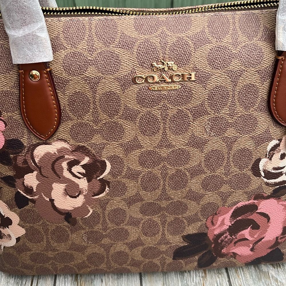 Coach Gallery Tote Shoulder Bag In Signature Canvas With Rose Print purse - Picture 5 of 9